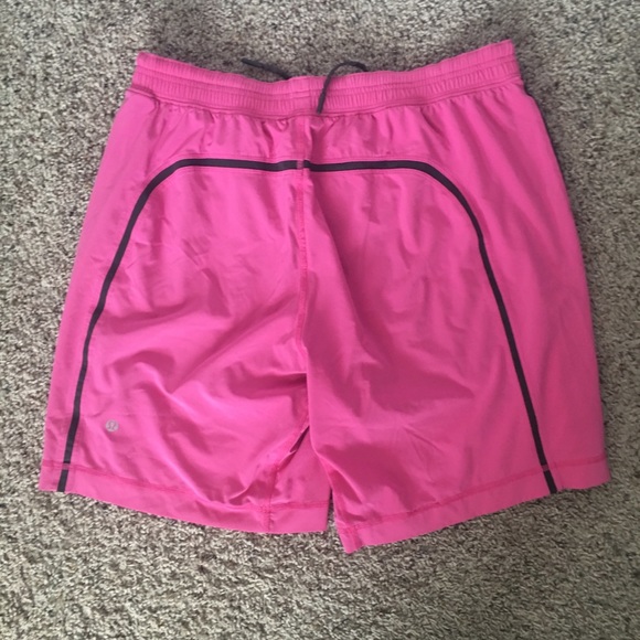 Lululemon Mens Shorts Built In Short W 